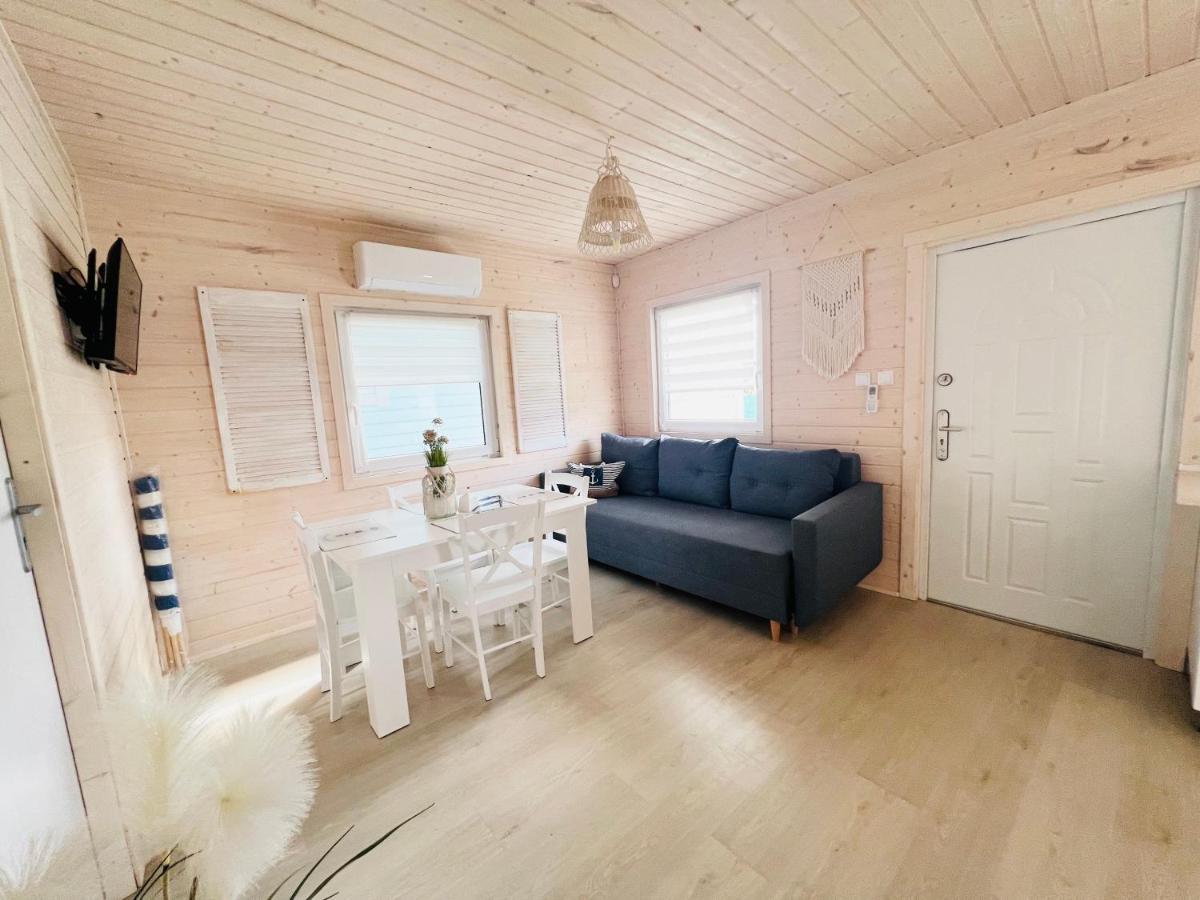 Domki Kapitana Bobolin Exteriör bild